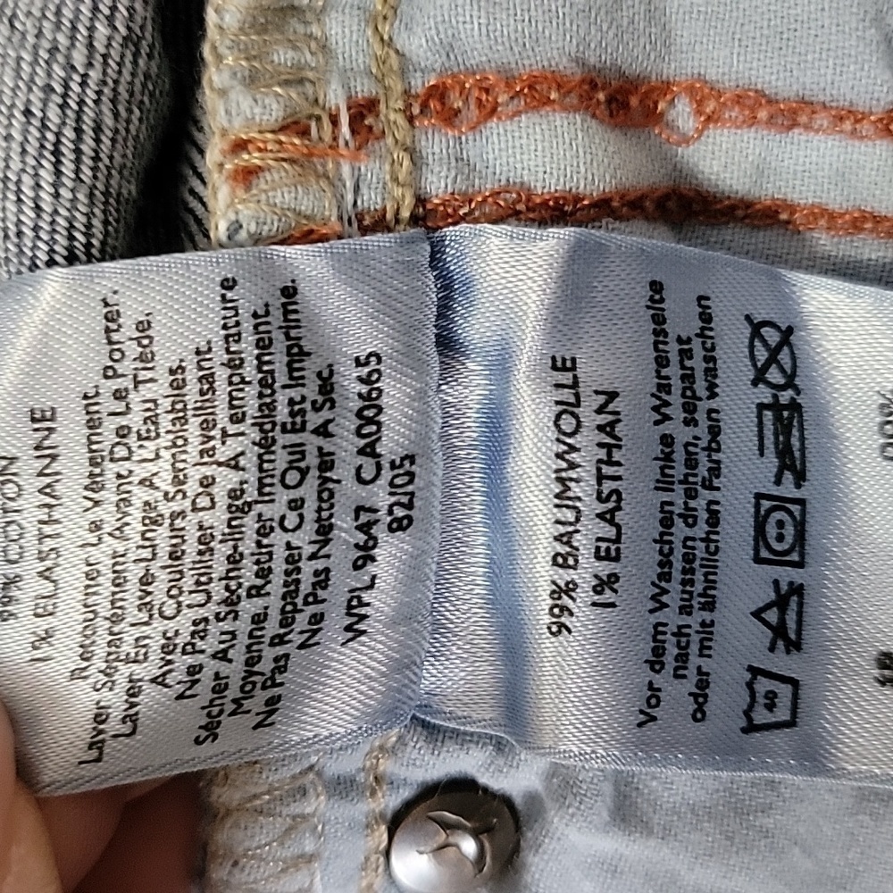 Eddie Bauer Original Loose Tapered Jeans Size 2P EUC - Picture 10 of 12